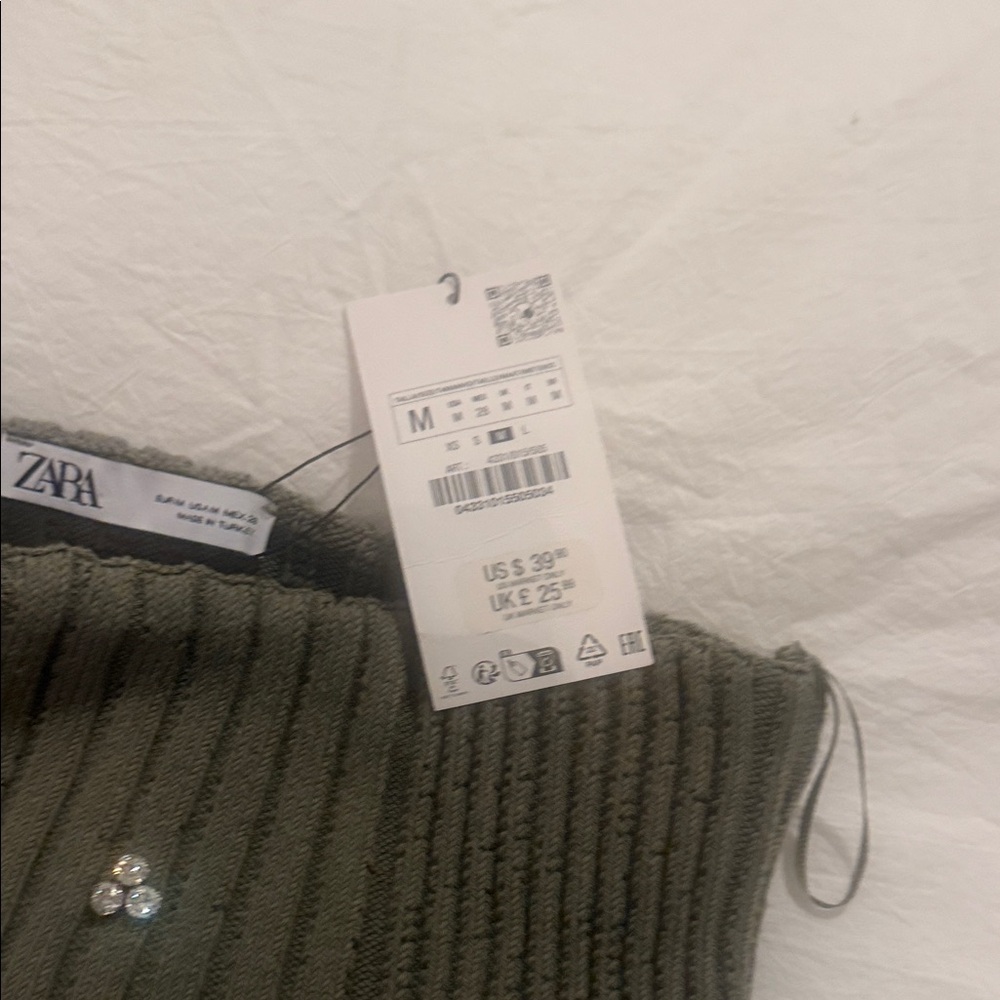 Zara Green Cowl Neck Sweater with Embellishments - Picture 4 of 4